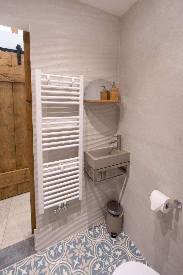 Zen-Bungalow No 2 Met Sauna En Hottub Rheezerveen 외부 사진